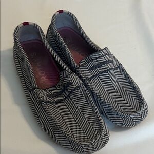 Rothy’s the Driver size 9 Iron Herringbone